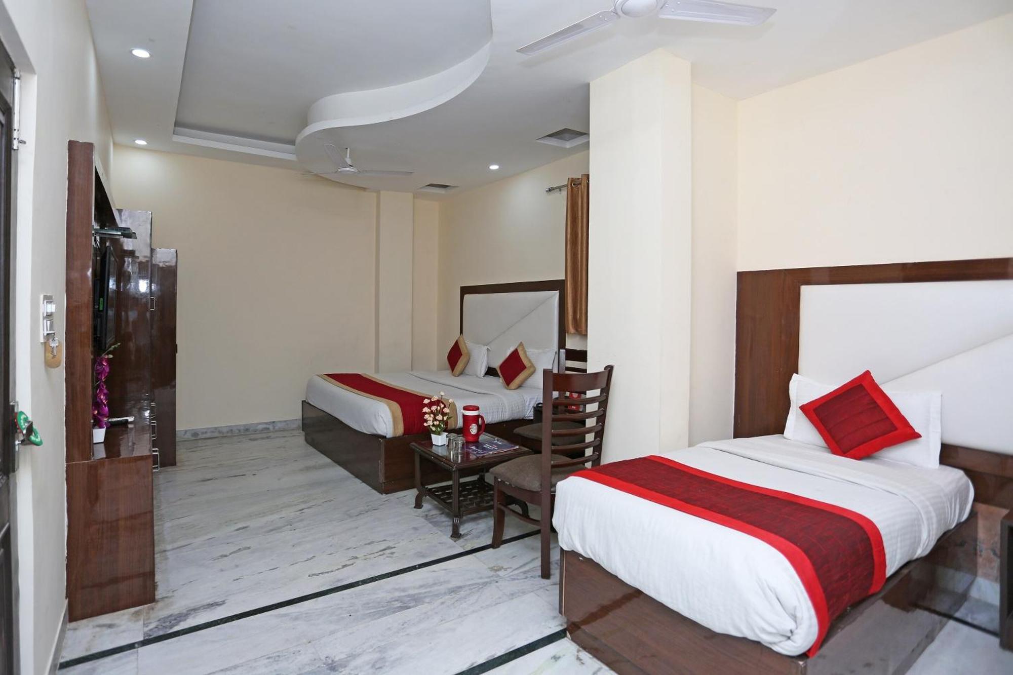 Hotel O Le Mount Nuova Delhi Esterno foto